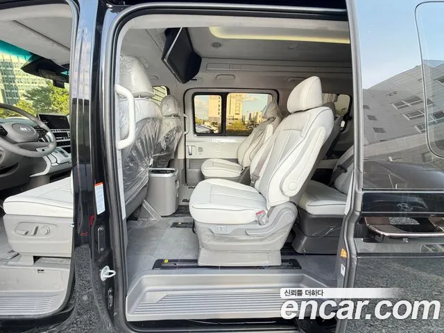 Hyundai Staria — Фото автомобиля 9