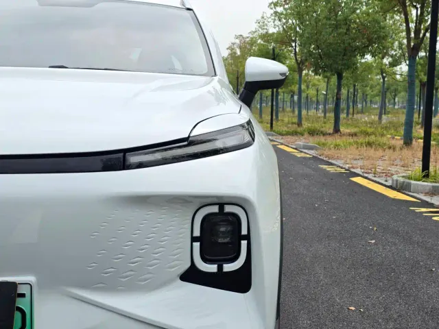Geely Geometry E Firefly — Фото автомобиля 24