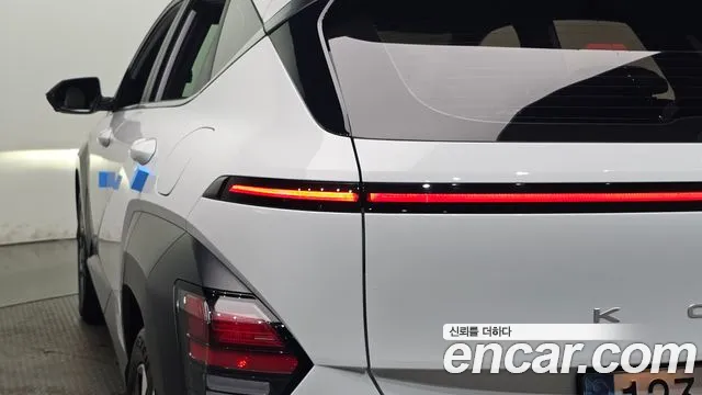 Hyundai Kona — Фото автомобиля 8