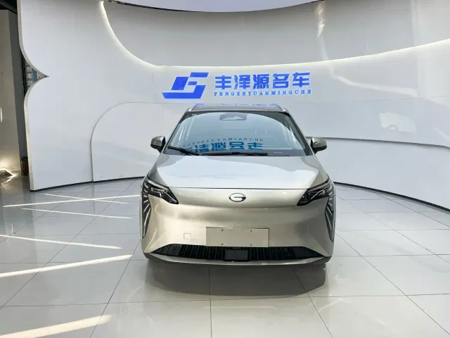 GAC Aion Y — Фото автомобиля 2
