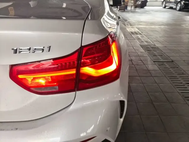BMW BMW 1 Series 2021 Facelift 125i M Sport Shadow Edition — Фото автомобиля 7