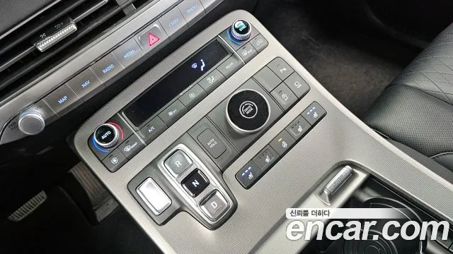 Hyundai Palisade Palisade Дизель 2.2 2WD — Фото автомобиля 9