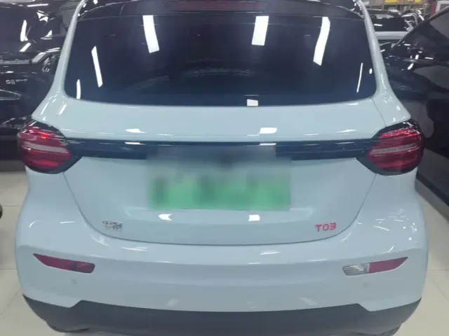 Leapmotor T03 — Фото автомобиля 5