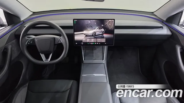 Tesla Model Y — Фото автомобиля 10