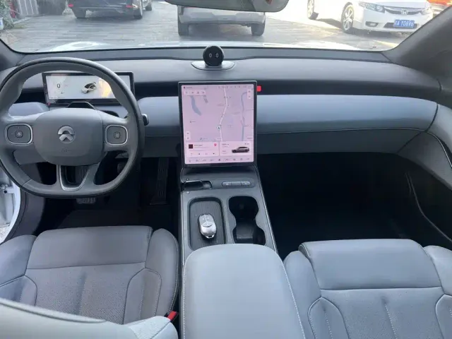 Nio ET5 Touring — Фото автомобиля 11