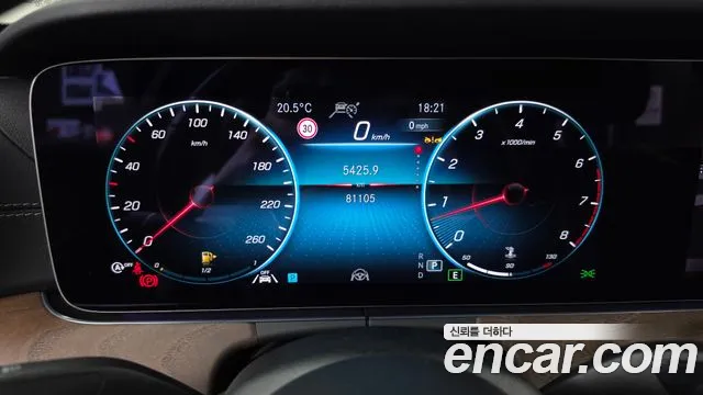 Mercedes-Benz E-Class W213 — Фото автомобиля 8