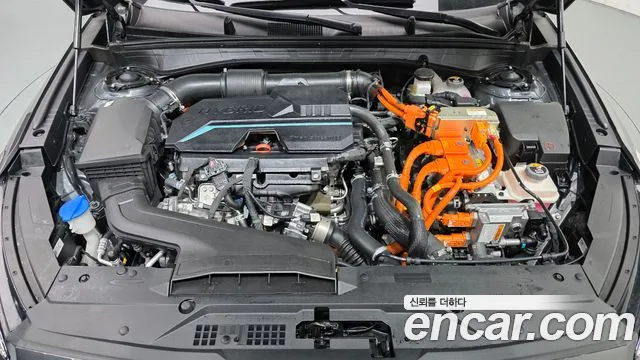 Kia K8 Hybrid — Фото автомобиля 9