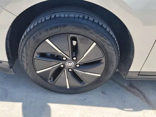Buick Velite 6 — Фото автомобиля 22