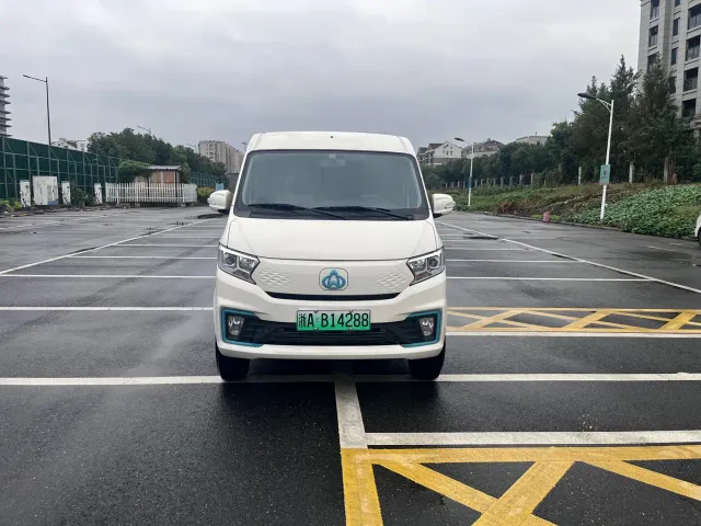 Changan Kuayue Kuayue Star V7 EV — Фото автомобиля 2