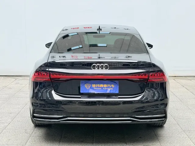 Audi A7L — Фото автомобиля 17