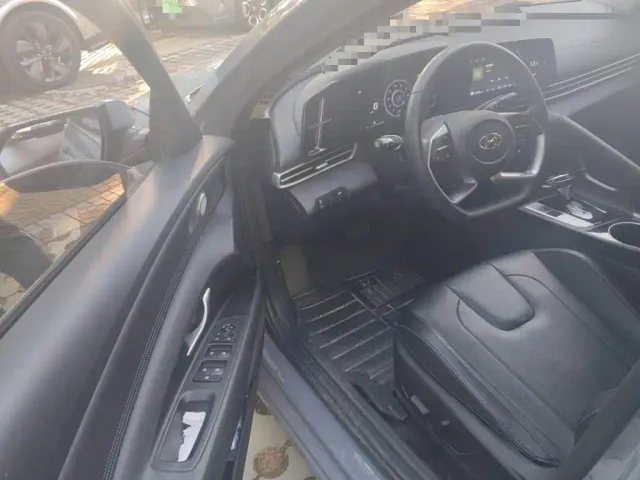 Hyundai Elantra — Фото автомобиля 17