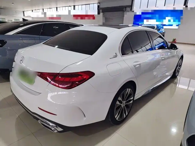 Mercedes-Benz C-Class — Фото автомобиля 6