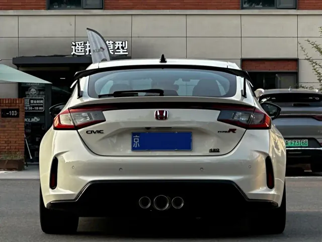 Honda Civic — Фото автомобиля 17
