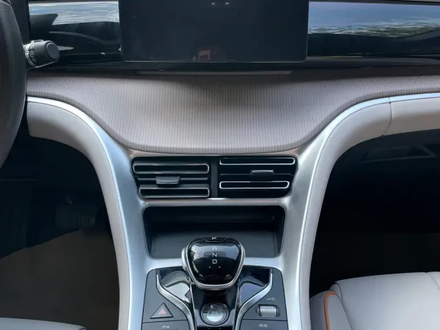BYD Song Pro — Фото автомобиля 19