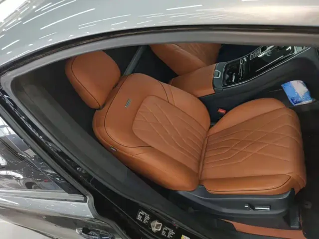 GAC Trumpchi M8 — Фото автомобиля 24