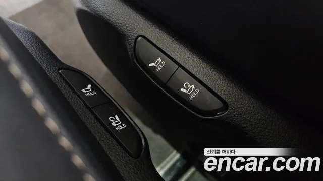 Kia Canival Carnival 4 поколение Дизель 7 мест Signature — Фото автомобиля 27