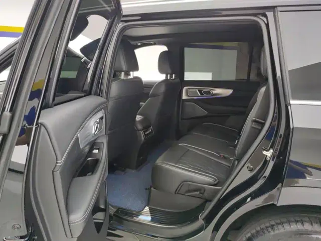 GAC Trumpchi GS8 — Фото автомобиля 11