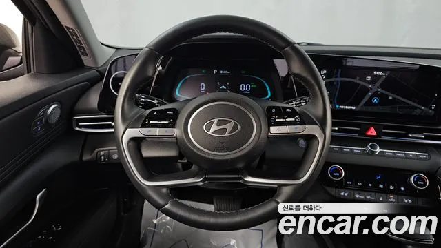 Hyundai Avante CN7 — Фото автомобиля 14