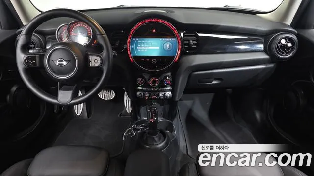 Mini Cooper Cooper 5 дверей Classic — Фото автомобиля 7
