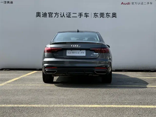 Audi A4L — Фото автомобиля 5
