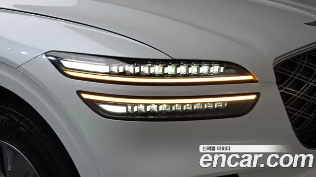 Genesis GV70 — Фото автомобиля 7