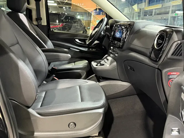 Mercedes-Benz Vito — Фото автомобиля 8