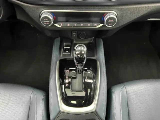 Nissan X-Trail — Фото автомобиля 11