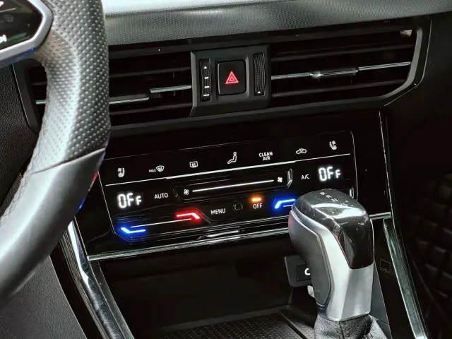Volkswagen Passat — Фото автомобиля 9