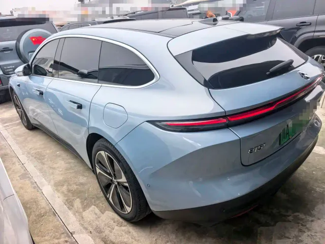 Nio ET5 Touring — Фото автомобиля 3