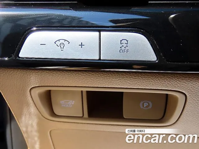 Genesis G80 RG3 — Фото автомобиля 12