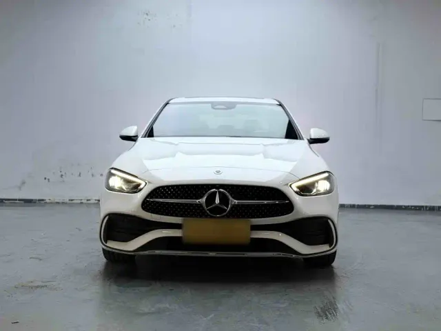 Mercedes-Benz C-Class — Фото автомобиля 2