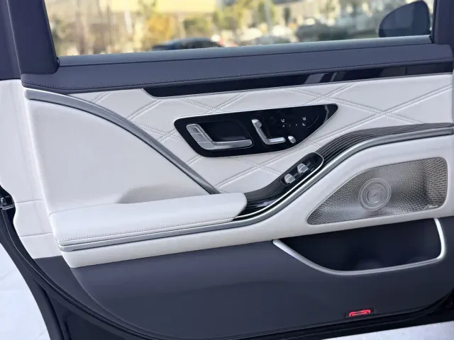 Mercedes-Benz Maybach S-Class — Фото автомобиля 19