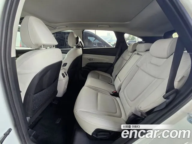 Hyundai Tucson Бензин 1.6 турбо 2WD — Фото автомобиля 11