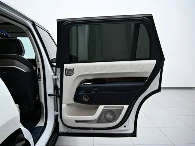 ZEEKR Zeekr 9X 2025 model Ultra Edition 70kWh — Фото автомобиля 23