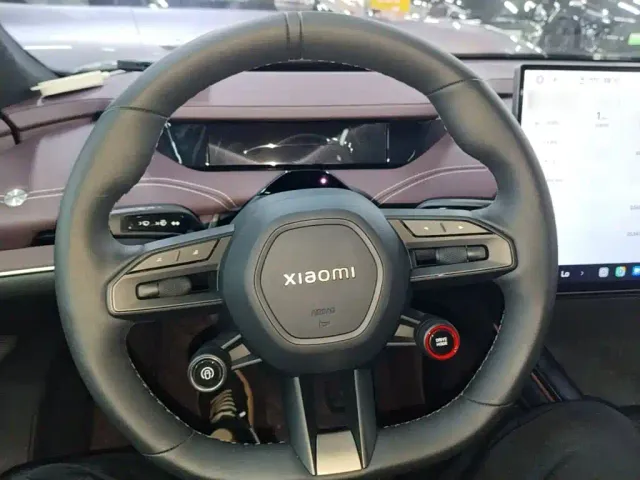 Xiaomi SU7 — Фото автомобиля 10