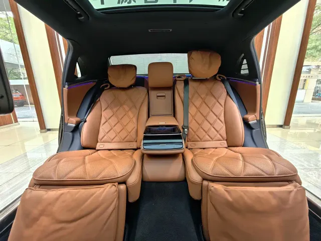 Mercedes-Benz Maybach S-Class — Фото автомобиля 14