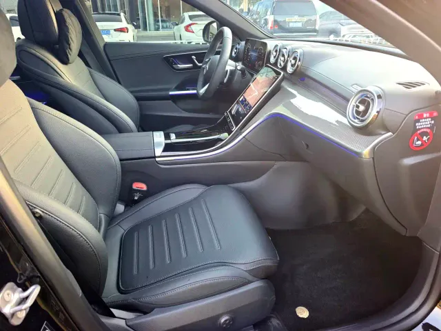Mercedes-Benz C-Class — Фото автомобиля 19