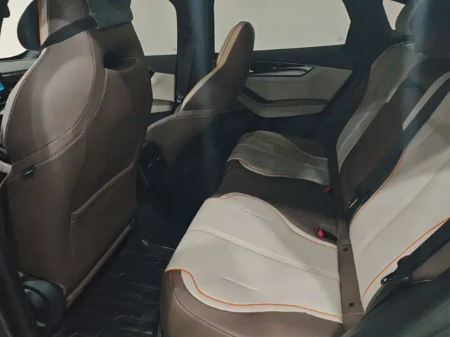 BYD Qin PLUS — Фото автомобиля 13