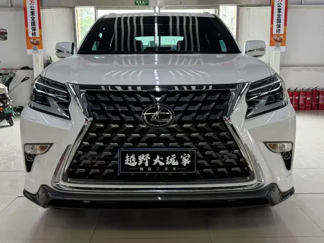 Lexus GX — Фото автомобиля 2