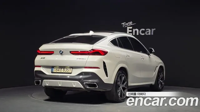 BMW X6 — Фото автомобиля 2