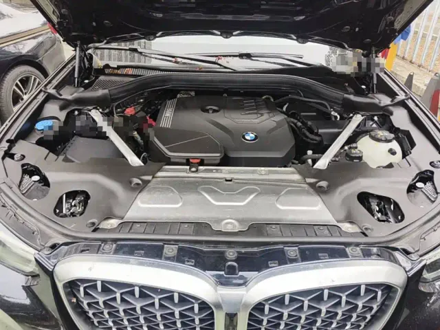 BMW X4 — Фото автомобиля 3