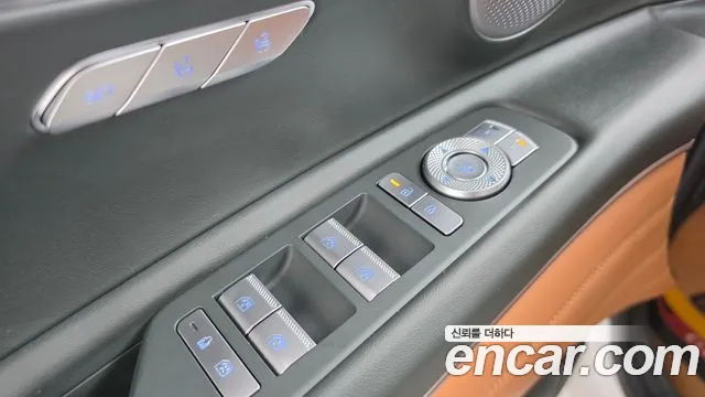 Genesis GV80 — Фото автомобиля 28