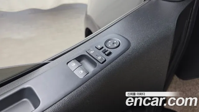 Hyundai Staria — Фото автомобиля 27