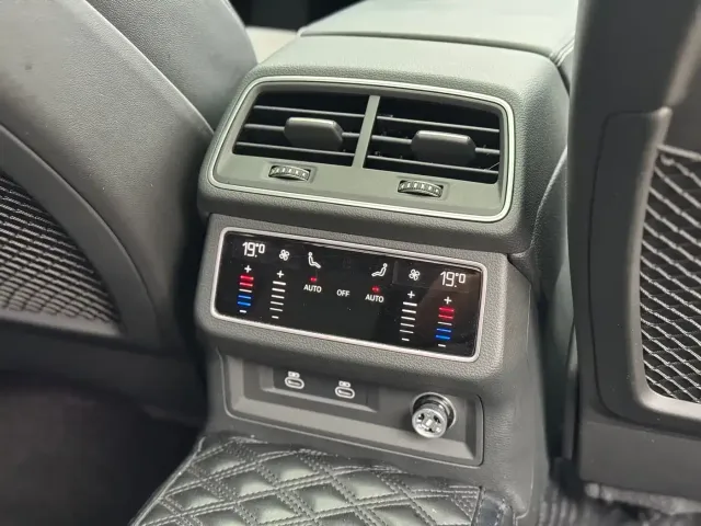 Audi A6L — Фото автомобиля 11