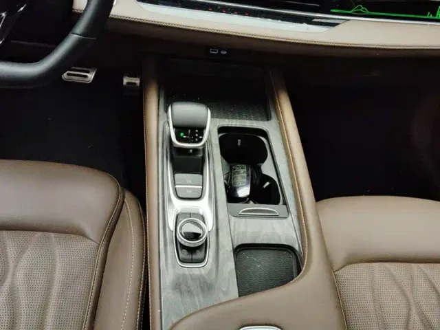 Chery Arrizo 8 — Фото автомобиля 16