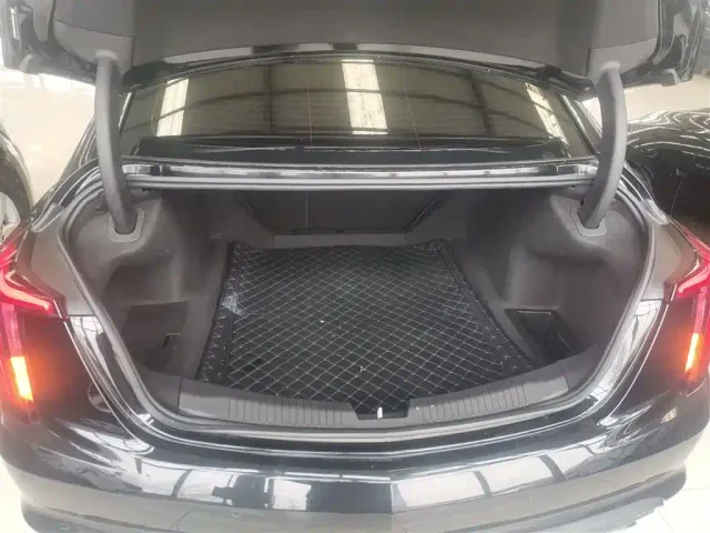 Cadillac CT5 — Фото автомобиля 14