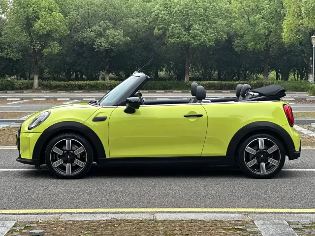 MINI Hatch — Фото автомобиля 4