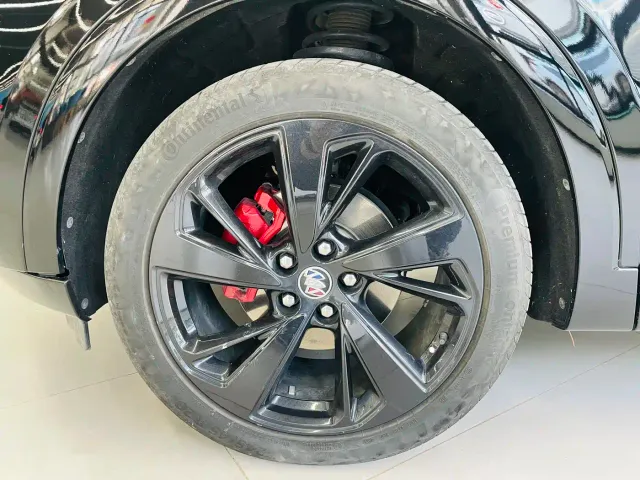 Buick Envision S — Фото автомобиля 3