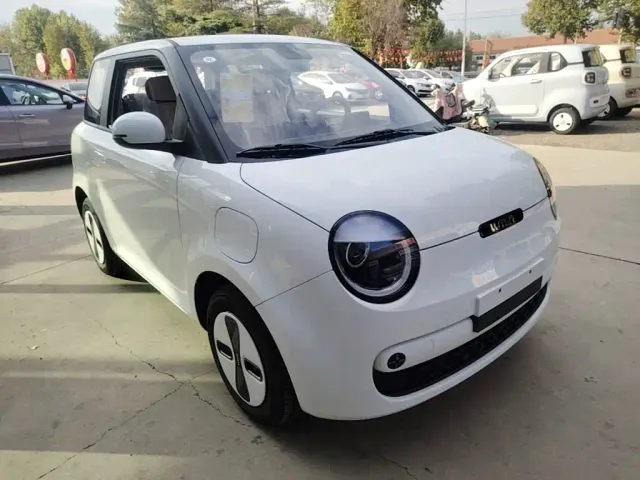 Changan Lumin — Фото автомобиля 3