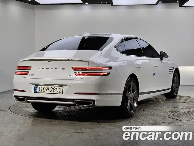 Genesis G80 Бензин 2.5 турбо AWD — Фото автомобиля 2